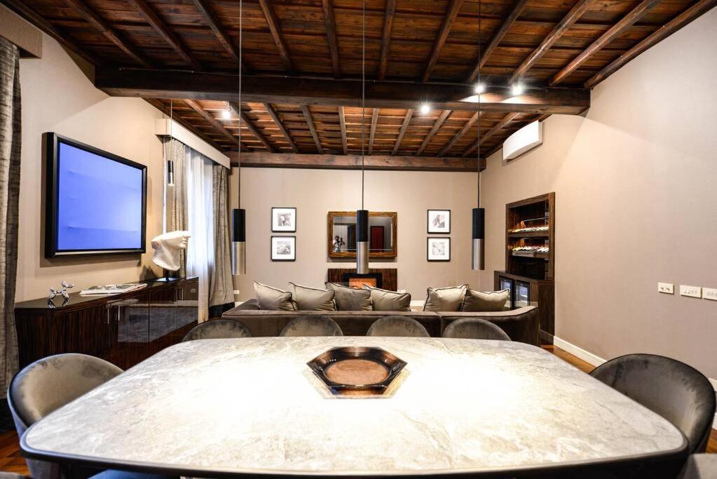 The Frattina - Luxury Serviced Apartment Rom