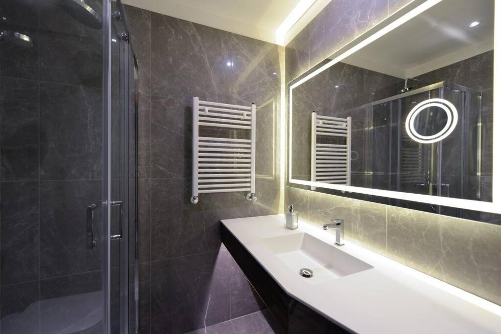 The Frattina - Luxury Serviced * Rom